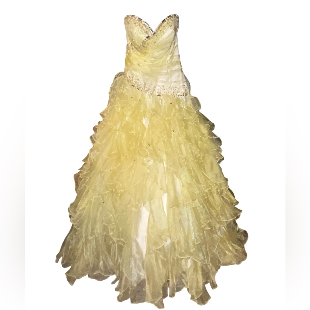 Elegant Yellow Strapless Gown